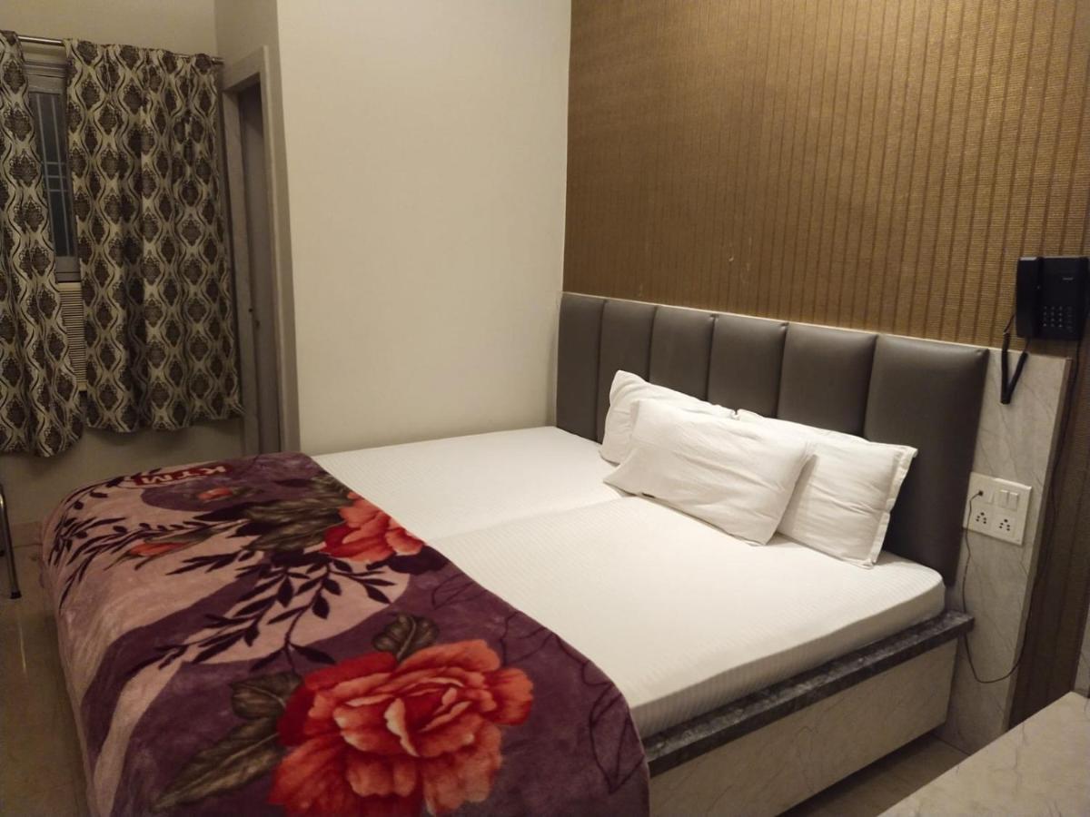 Gateway Kailash Hotel Varanasi