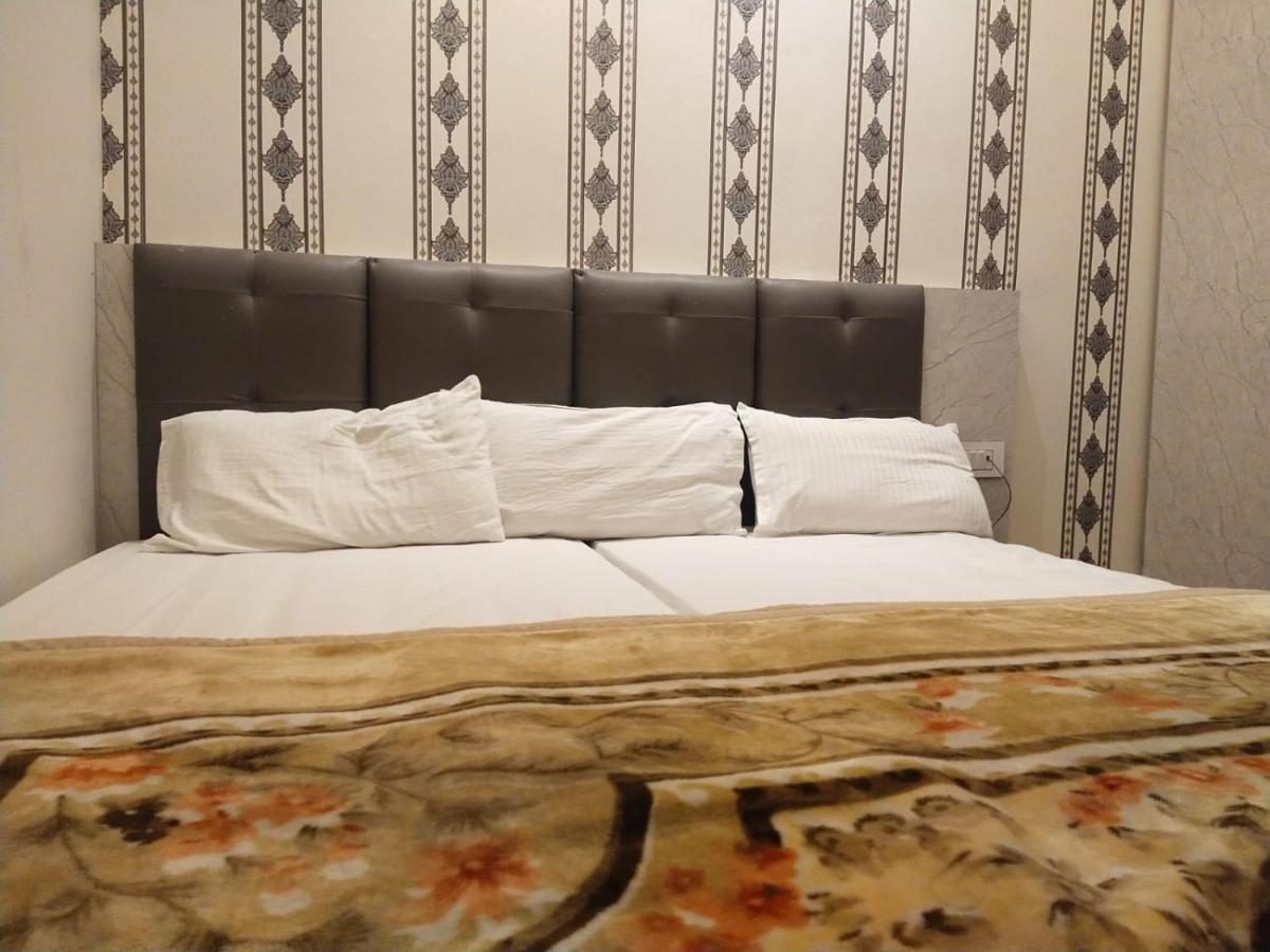 Gateway Kailash Hotel Varanasi
